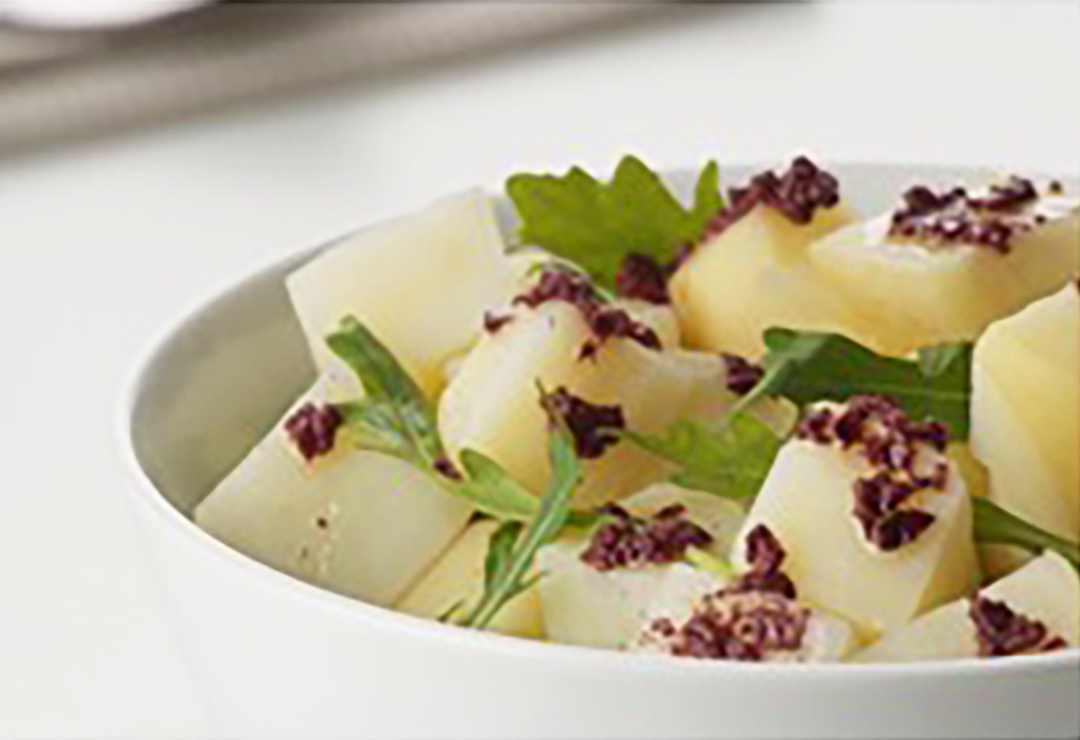 Potato salad with red onion